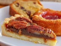 Famous New Orleans Pecan Pie thumb